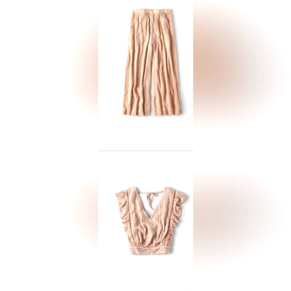 Two Peice American Eagle set. Never worn Top Xl with tags. Pants L no tags